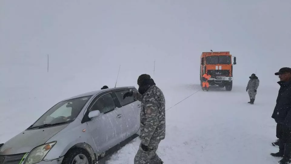 Он гарсаар цасанд суусан 166 тохиолдол бүртгэгджээ
