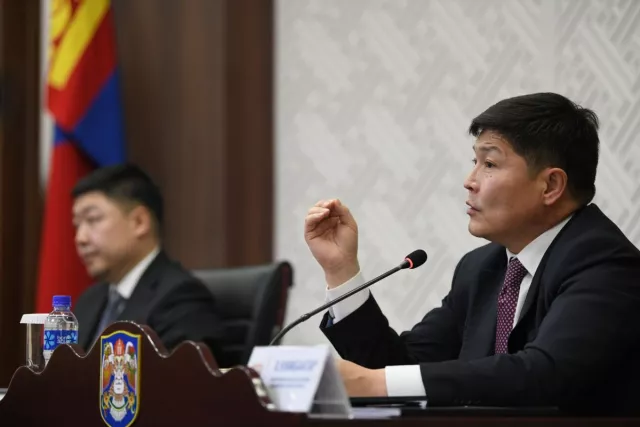 Х.Нямбаатар: Нийтийн тээврийн салбарыг төрөөс татаас авдаггүй болгохыг зорьж байна