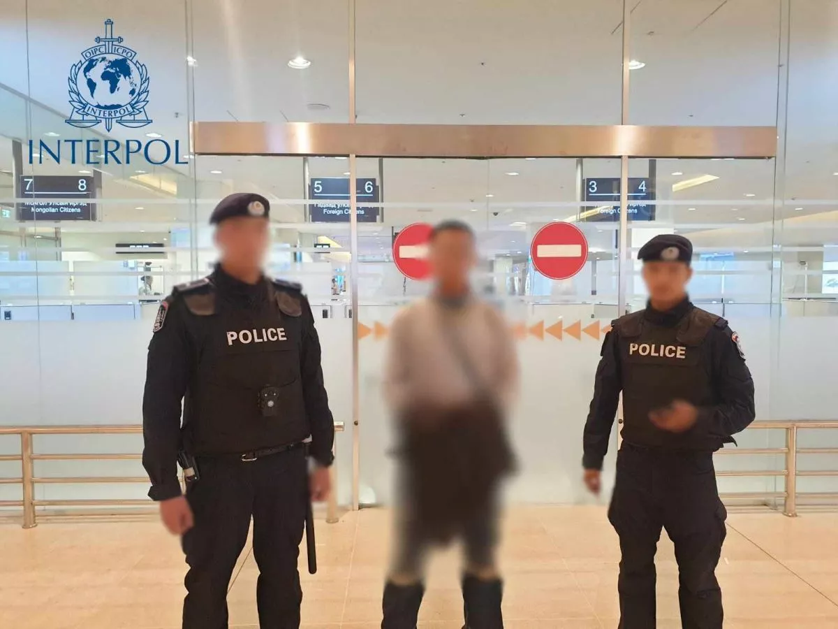 Гадаад улсад оргон зайлсан иргэнийг “Шувуу“ ажиллагааны хүрээнд албадан авчирлаа