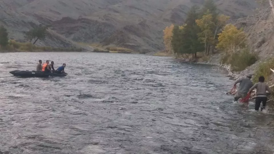 Сэлбэ голоос 50 орчим насны эмэгтэйн цогцос олджээ