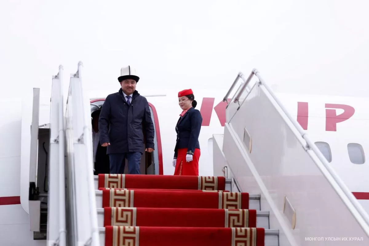 Бүгд Найрамдах Киргиз Улсын парламентын дарга Н.Шакиев Монгол Улсад хүрэлцэн ирлээ