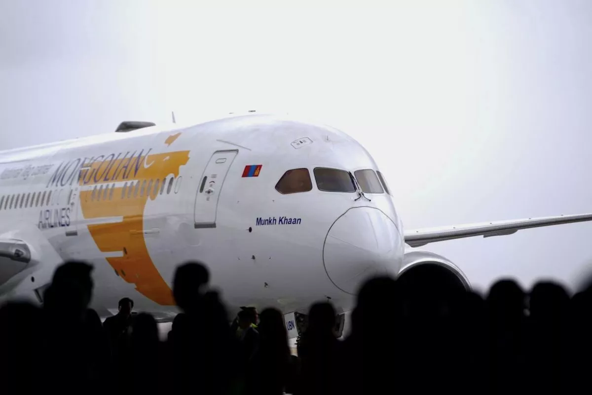 АНУ-руу шууд нислэг үйлдэх хоёр дахь Боинг 787-9 Dreamliner агаарын хөлгөө хүлээн авлаа