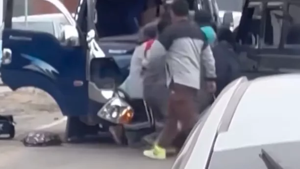 Уулын замд гарсан ослын улмаас 5 хүн гэмтжээ