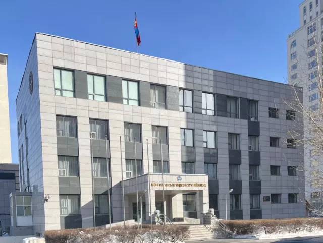 Үндсэн хуулийн цэц нийт гишүүдийн  хуралдааны тоогоо нэмнэ