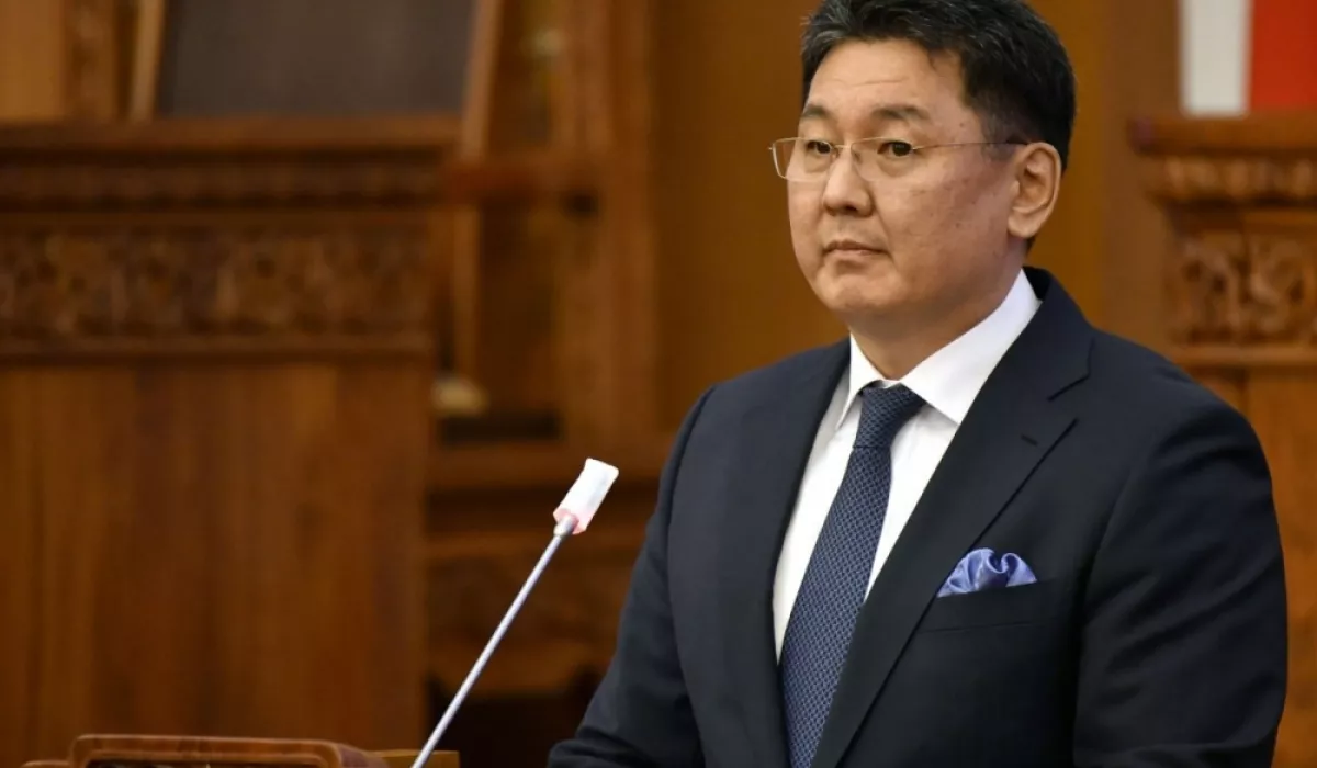У.Хүрэлсүх: Төрийн сүлд, ард түмэндээ өргөсөн тангаргаа зөрчсөн хэн боловч ард түмний төлөөлөл болон энэхүү эрхэм хүндтэй танхимд суух учиргүй.