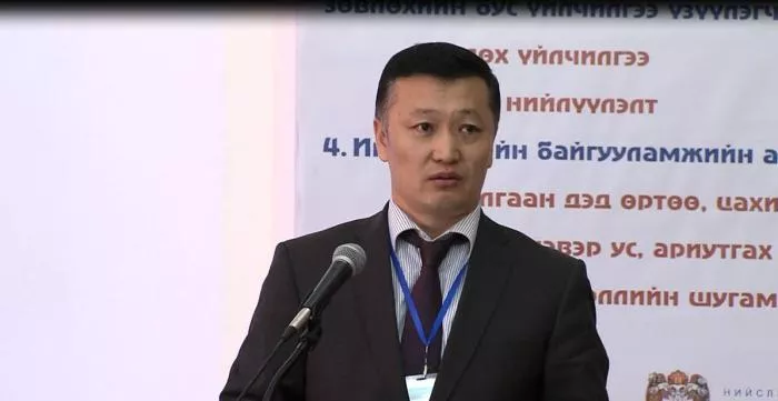 Ю.Идэрцогт: Цардуул суурьтай ХЯТАД барьцалдуулагчаас утаа нэмэгдсэн