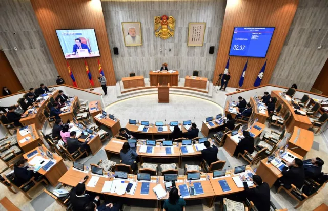 Улаанбаатар хотын 2040 он хүртэлх хөгжлийн ерөнхий төлөвлөгөөг хэлэлцэж эхэллээ