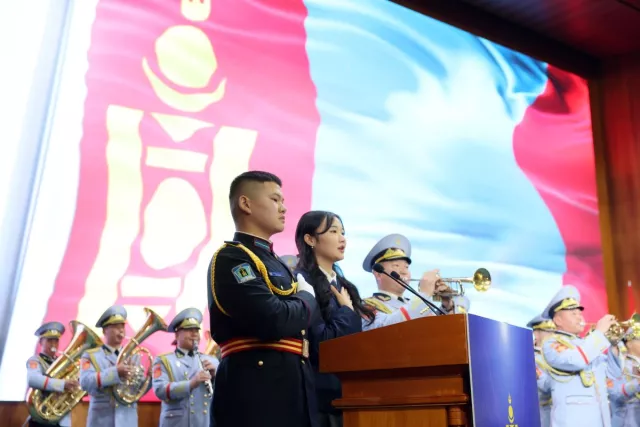 16 настнууд иргэний андгай өргөлөө
