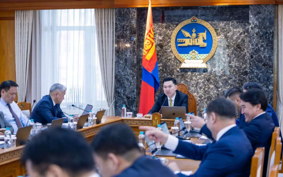 ЗГ | Төрийн бэлгэ тэмдгийн тухай хуульд нэмэлт, өөрчлөлт оруулах тухай хэлэлцэж байна
