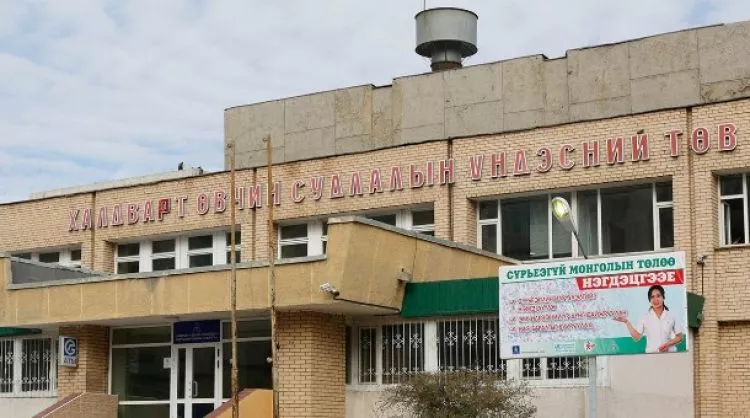 ХӨСҮТ 9 ажилтандаа орон сууцны урьдчилгаа болгож тус бүр 20 сая төгрөг ОЛГОНО