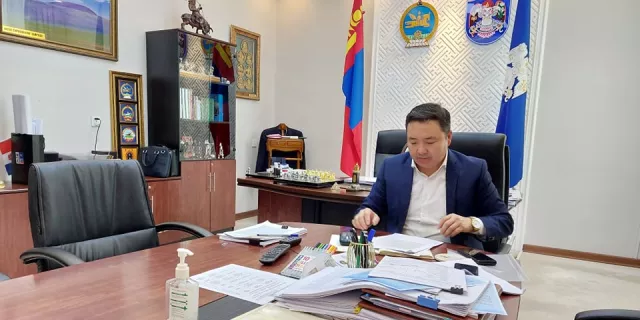 Барилга байгууламж бүртгэн авах болон хасах тухай асуудлыг танилцууллаа