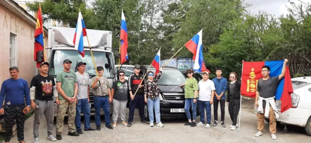 Оросыг дэмжигч Монгол иргэд Донбасс, Луганск хотын иргэдэд хүмүүнлэгийн тусламж илгээжээ