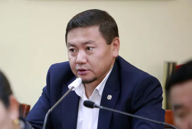 Автомашиныг улсын дугаарын тэгш, сондгойгоор хөдөлгөөнд оролцуулах санал гаргав