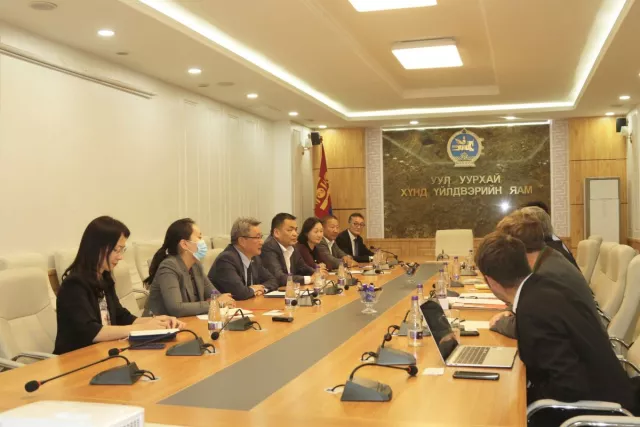 УУХҮ-ийн сайд ХБНГУ-ын Сибиэм компанийн удирдлагуудыг хүлээн авч уулзлаа