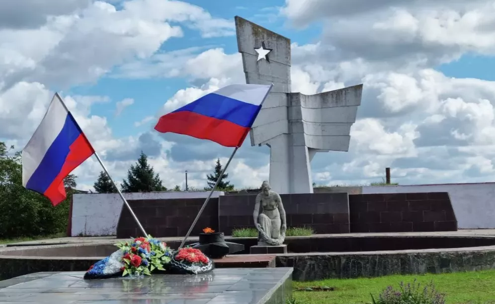 Украины дөрвөн бүсийн оршин суугчид Орост нэгдэхийг дэмжив