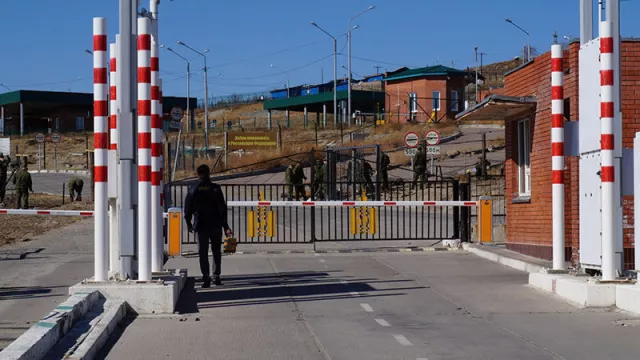 Монгол БНХАУ-ын хилийн боомтууд гурван өдөр хаана