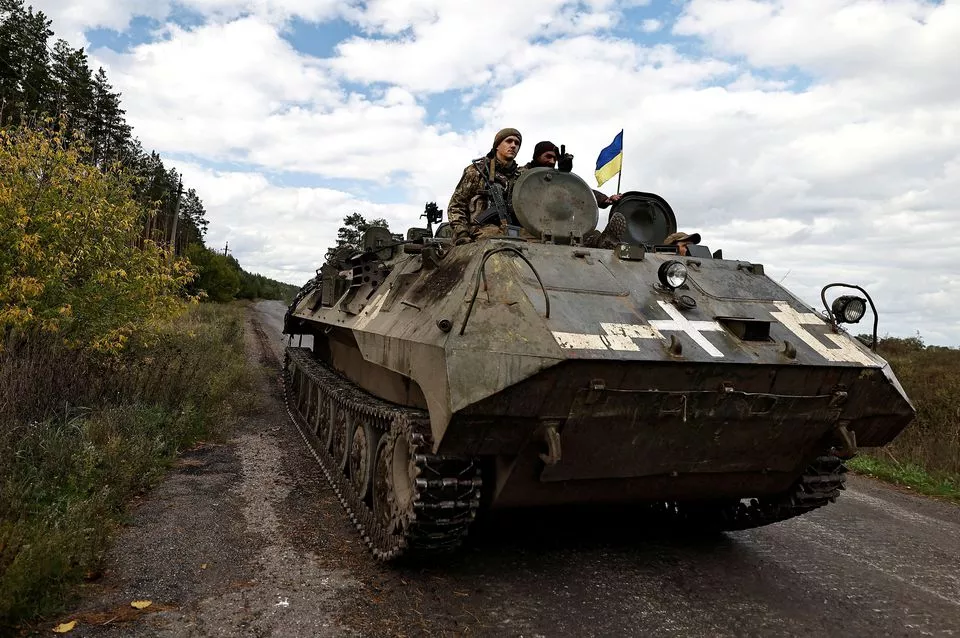 Украины цэргүүд өмнөд хэсэгт Оросын хамгаалалтыг эвджээ