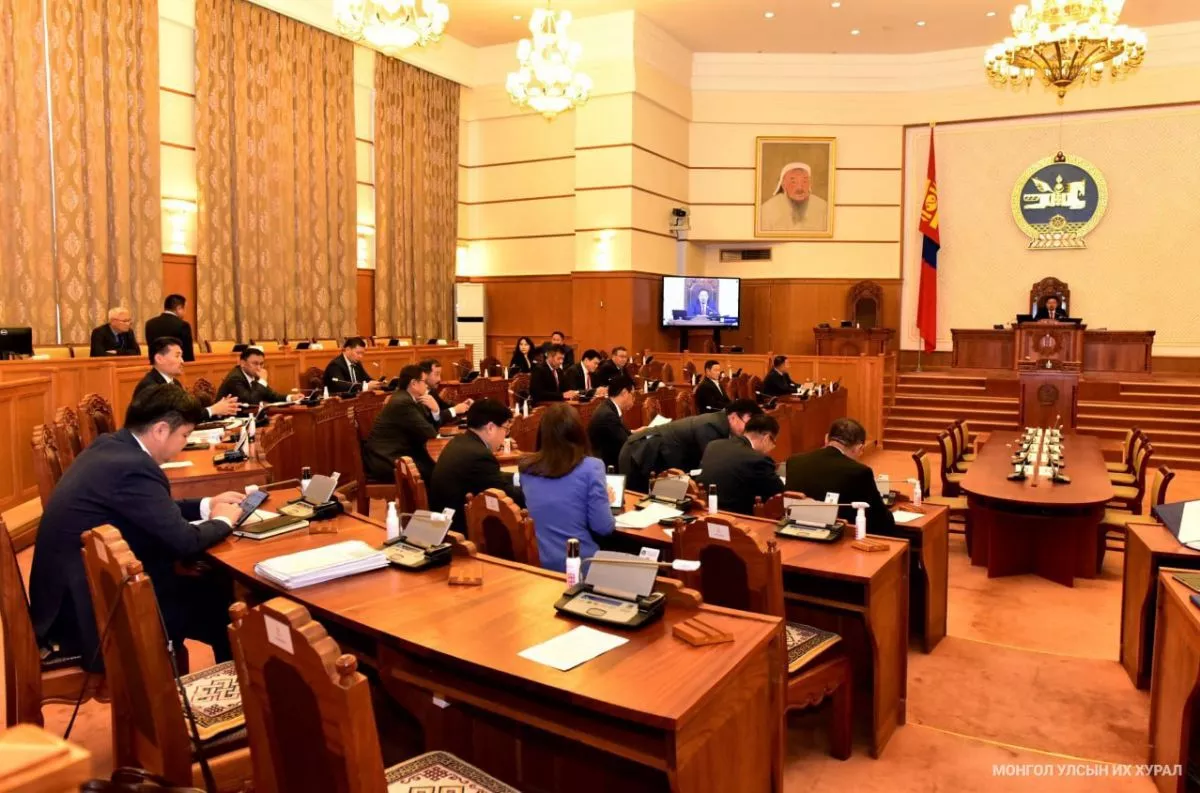 Шүгэл үлээгчийн эрх зүйн байдлын тухай хуулийн төслийг хэлэлцлээ