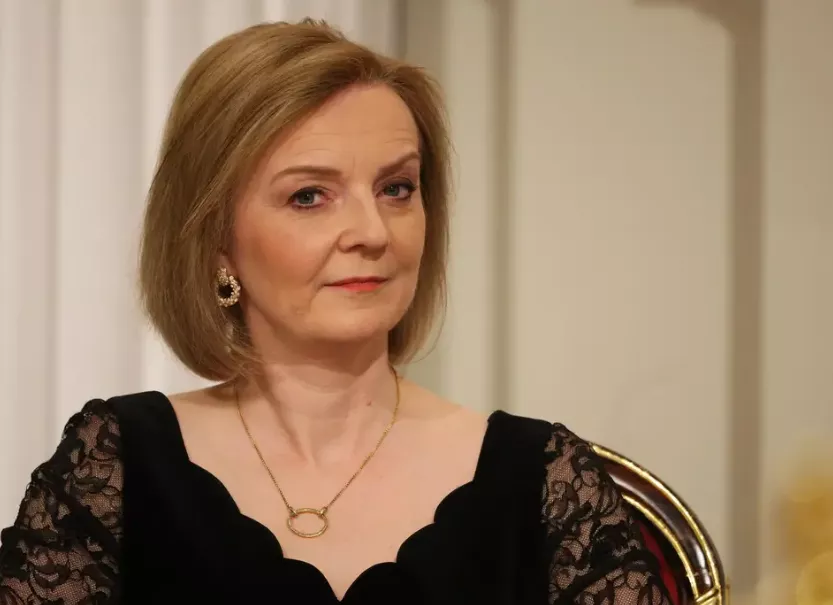 Английн Ерөнхий сайд байсан хүмүүс жил бүр 115 мянган фунт авдаг