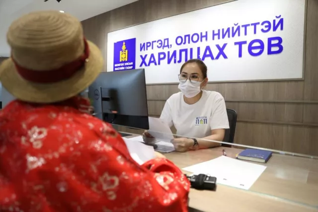 “11-11” төвд​​​​​​​ хандсан иргэдийн 38,8 хувь нь эмнэлгийн байгууллагад талархал илэрхийлжээ