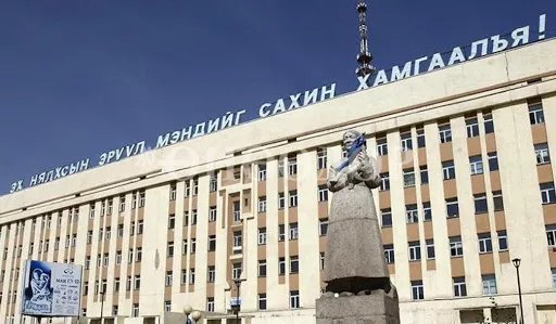 ЭХЭМҮТ-ийн зээлийн эрх нь баталгаажсан 26 СУВИЛАГЧ байрандаа оржээ