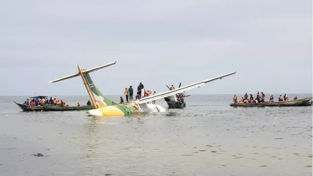 Танзанид онгоц осолдож, 19 хүн амь үрэгджээ