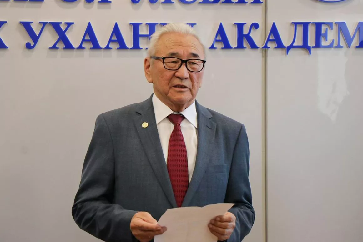 “Чингис хаан“ одон хүртэх Д.Доржготов ямар бүтээлүүд туурвисан бэ