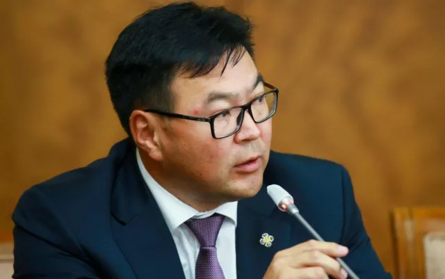 “Хулгай хийснийхээ төлөө 76 гишүүн уучлалт гуйж, ЭТТ-г ард түмний өмч болго“