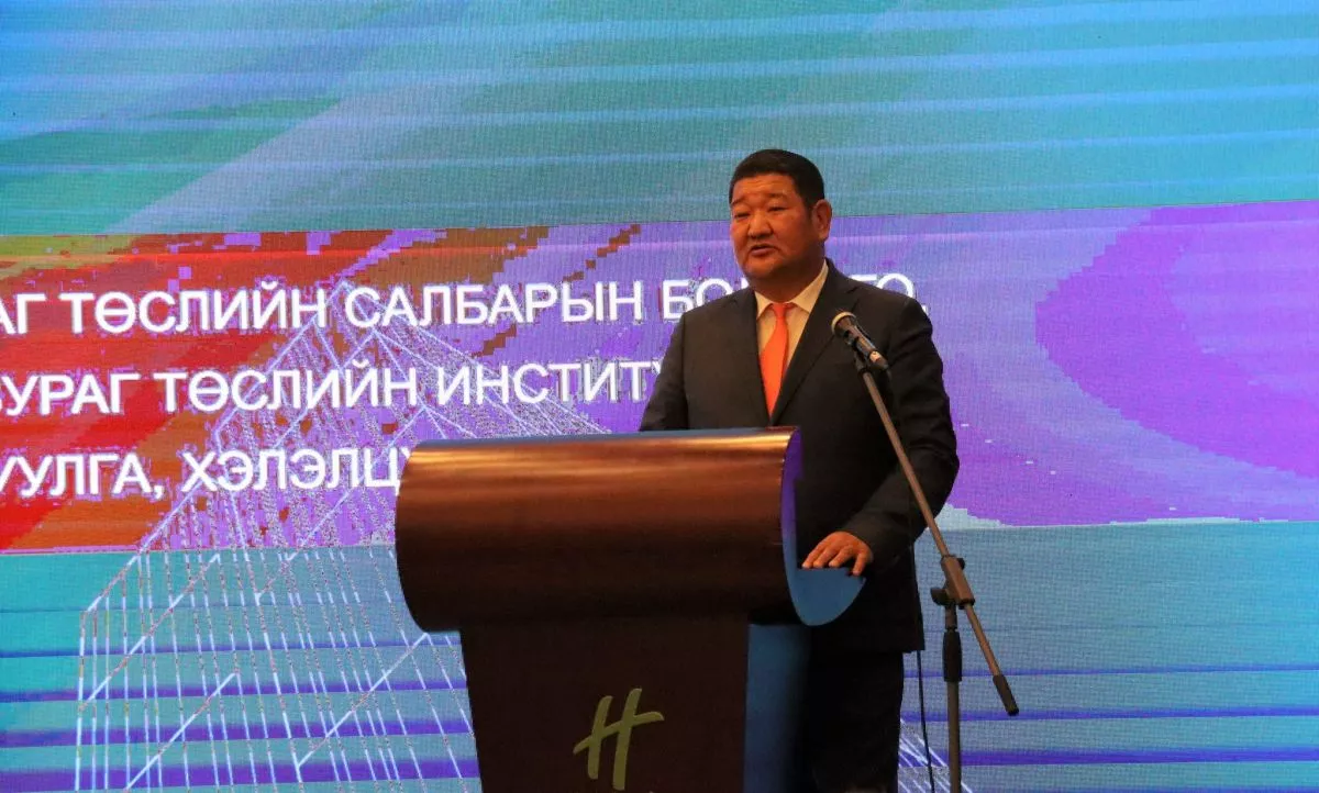Барилга, хот байгуулалтын сайд зураг төсөл зохиогч нартай уулзлаа