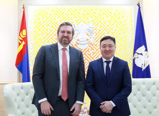 Азийн сангийн Монгол дахь суурин төлөөлөгч Марк Кэйнигийг хүлээн авч уулзлаа