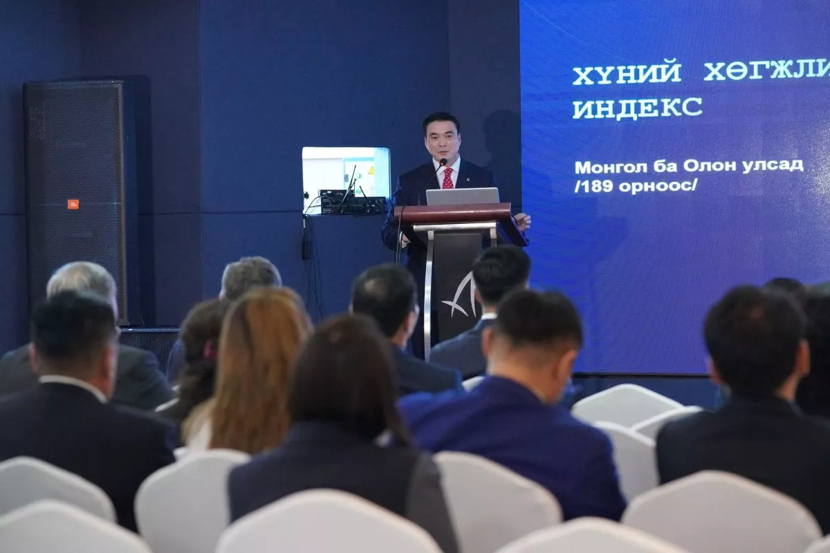 С.Амарсайхан: “Стандарт ба хөгжил” хөтөлбөрийг хэрэгжүүлэхэд сэтгүүлчдийн оролцоо чухал