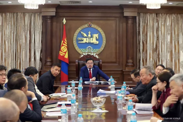 Зөвлөлдөх санал асуулгын зөвлөмжийг хэрэгжүүлэх үүрэг, даалгавар өглөө