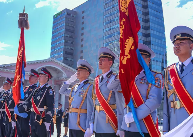 Монгол Улсад нийт 3,200 хурандаа цолтон байна