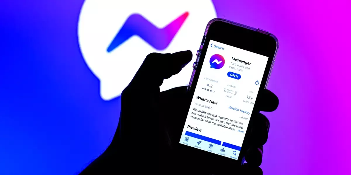 Мессенжер үйлчилгээ эргээд Facebook аппликэйшнд нэгдэнэ