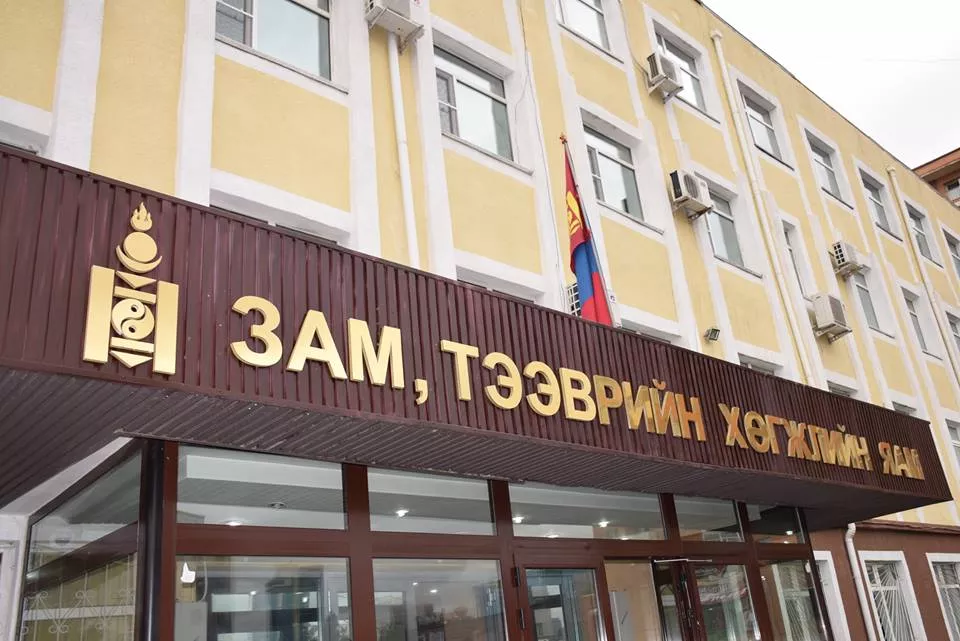 ЗТХЯ: Даац хэтрүүлсэн ААН-ийн тээвэрлэлтийн үйл ажиллагааг зогсооно