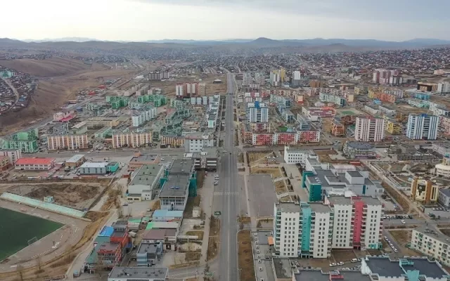 Эрдэнэтэд утаат болон электрон тамхи, дагалдах хэрэгслийг зарахыг ХОРИГЛОЛОО