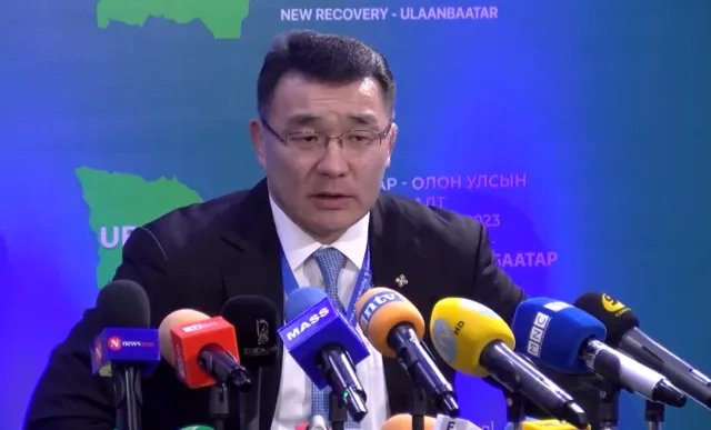 ШУУД: “Улаанбаатар-Олон улсын хөрөнгө оруулалт, түншлэлийн форум”-тай холбоотой мэдээлэл хийж байна