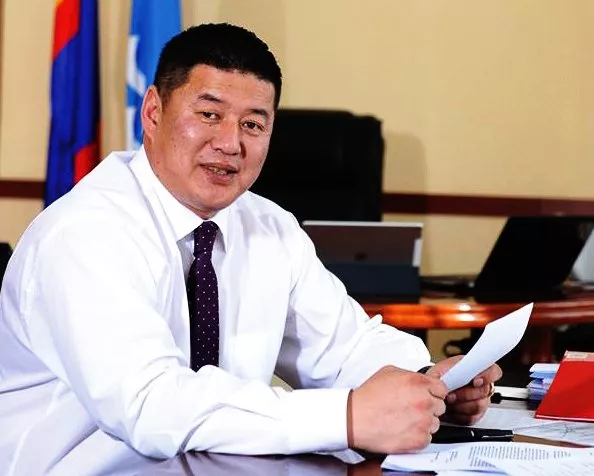 Сэлэнгийн Засаг дарга асан Ш.Оргил Хөххотод суух Консулоор томилогдлоо