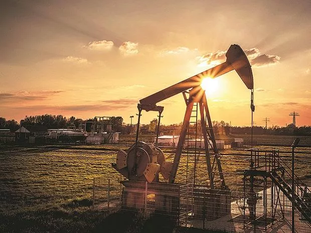 Газрын тосны эрэлт ихсэж байна