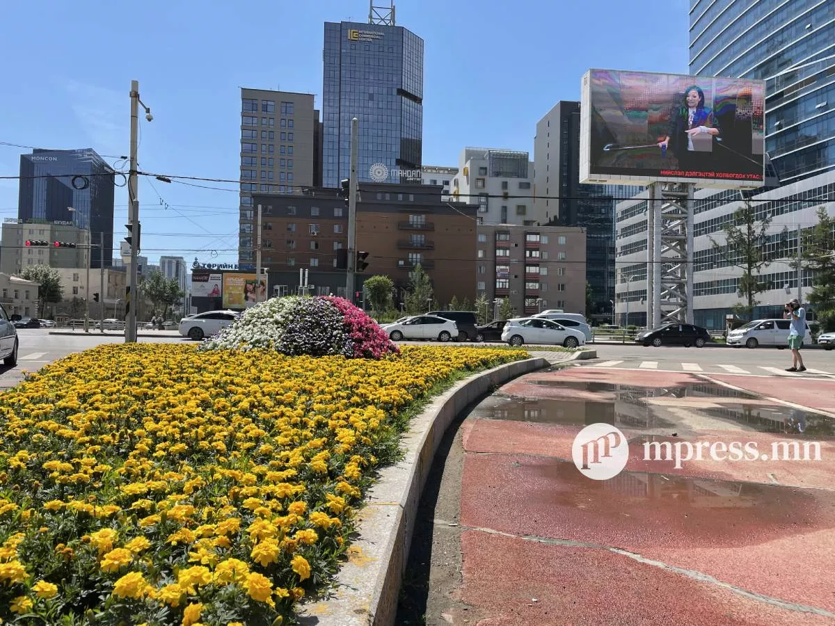 Улаанбаатарт өдөртөө 21-23 хэм дулаан байна