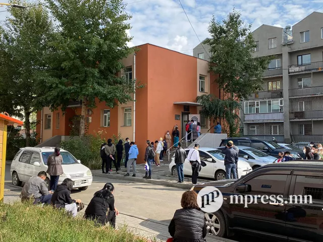 Өрхийн эмнэлэгийнхний ачаалал ХЭРЭЭС ХЭТЭРЧЭЭ