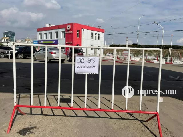 Хятадаас шатахуун захиалсан ч төмөр замын зохицуулалтаас нийлүүлэлт удааширчээ