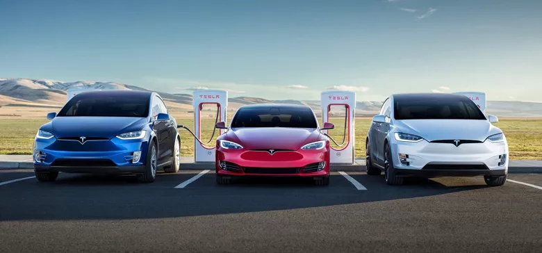 Tesla компанийн Model S болон Model X машины үнэ 5000 доллараар нэмэгджээ