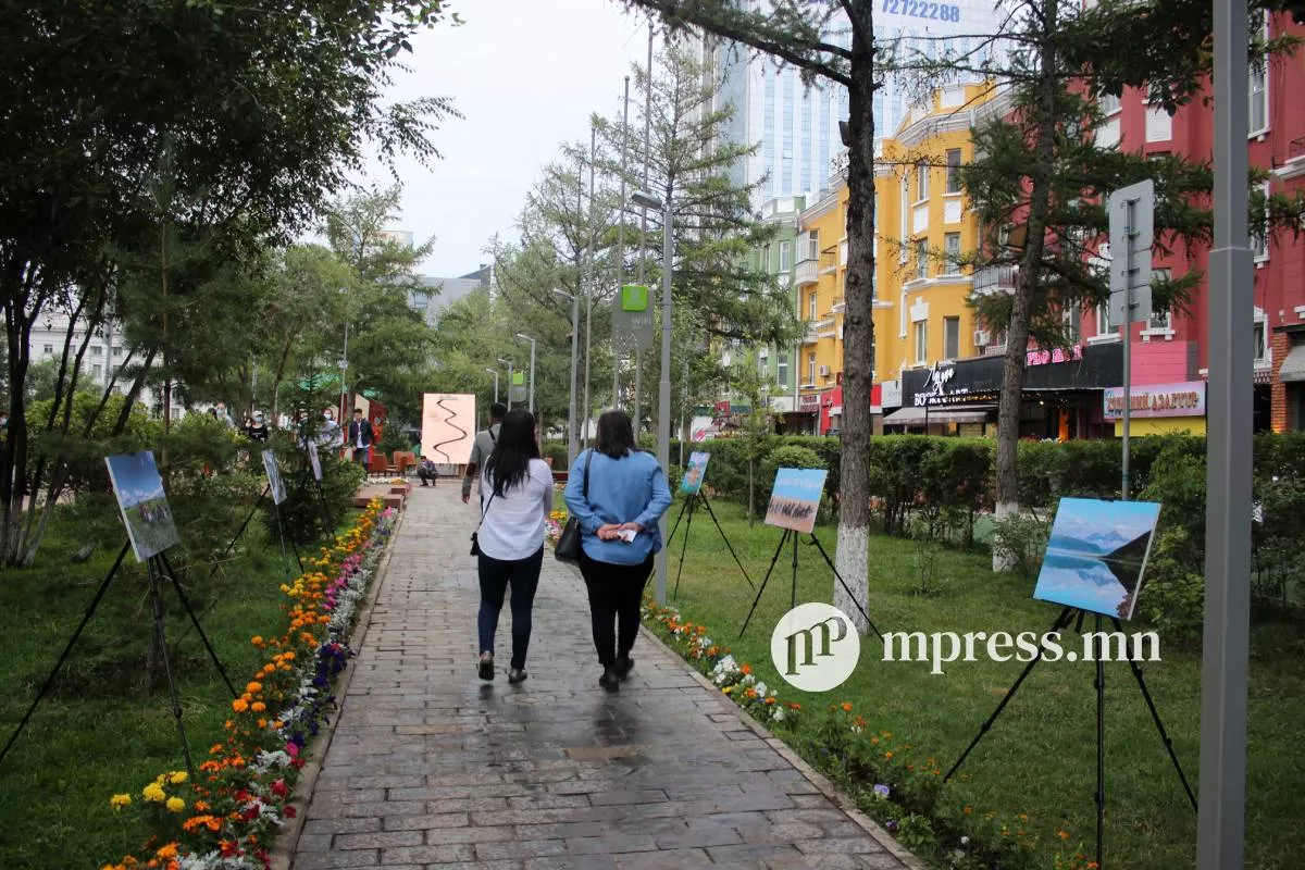 Улаанбаатарт 13 хэм дулаан байна