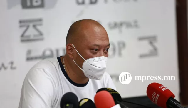 Н.Ялагдашгүй: Дарга нарын машин дараалал дайрдаг байдлыг зогсоох хэрэгтэй