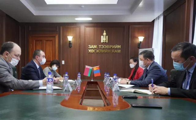 Ачааны вагон угсрах үйлдвэр байгуулах хүсэлтэй байгаагаа илэрхийллээ