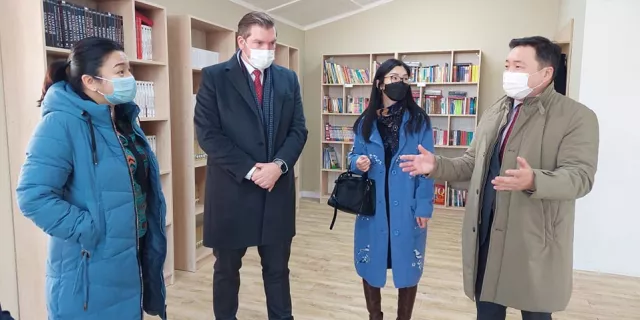 Ж.Сандагсүрэн: Номын сангийн тоог нэмэх, номын санчдыг чадавхжуулах хэрэгтэй байна