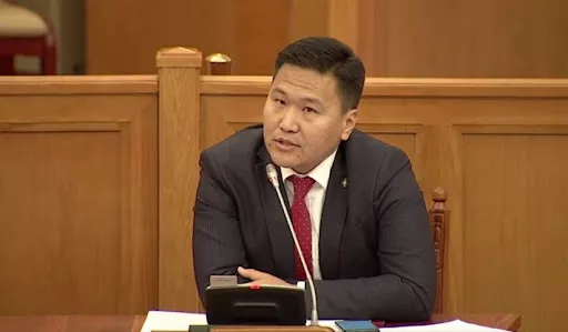 “Осол гарсан тохиолдолд жолооч шууд засварын газарт очиж хохирлоо барагдуулна“