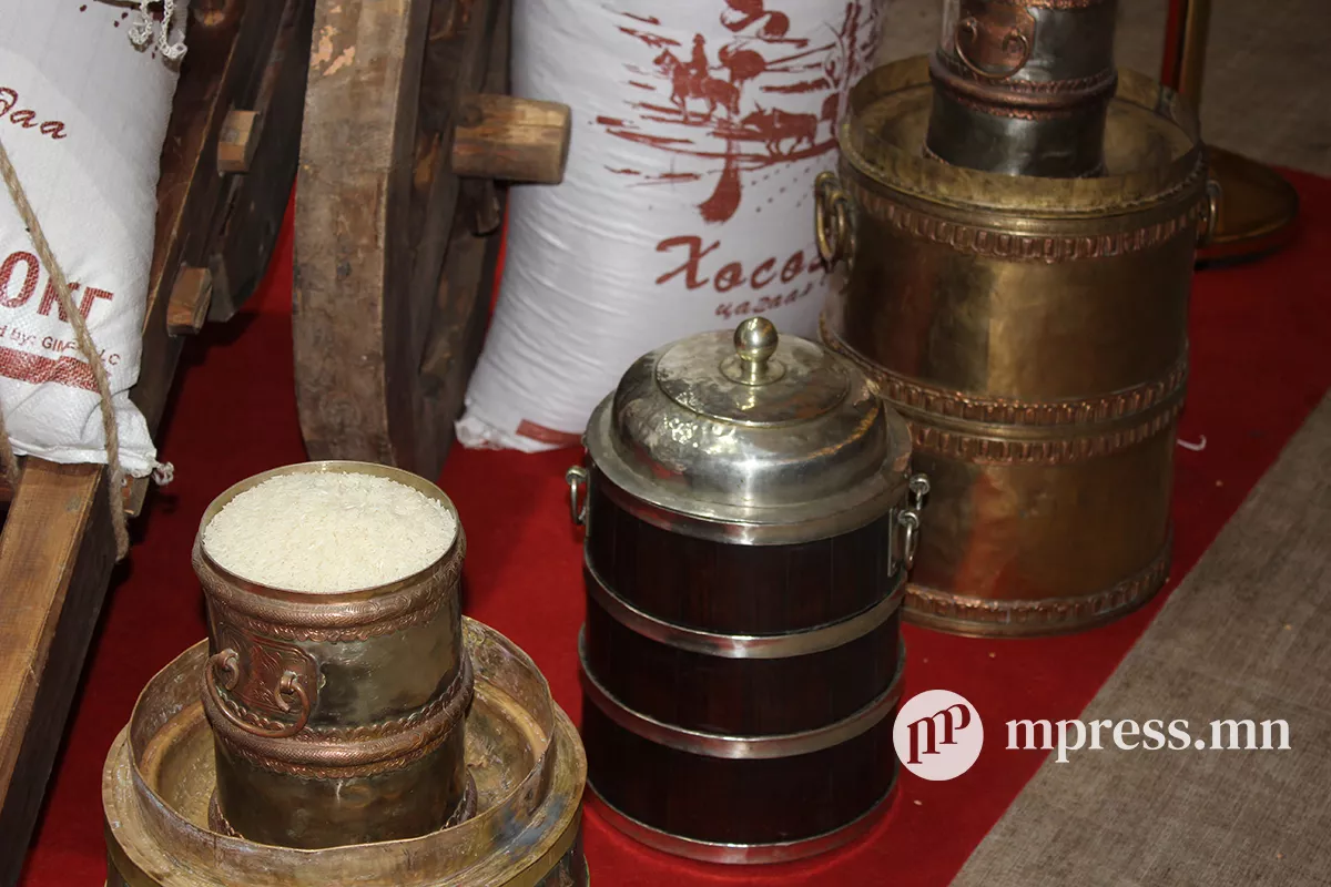 Монгол хөрсөнд тарьж ургуулсан цагаан будааг ирэх жилээс худалдаанд гаргана
