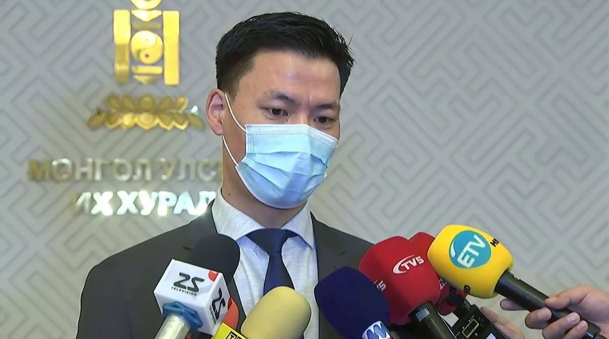 Т.Баярхүү: Тусгаарлагдах гэж байгаа иргэдэд хүндрэл учруулснаа хүлээн зөвшөөрч, уучлал хүсье